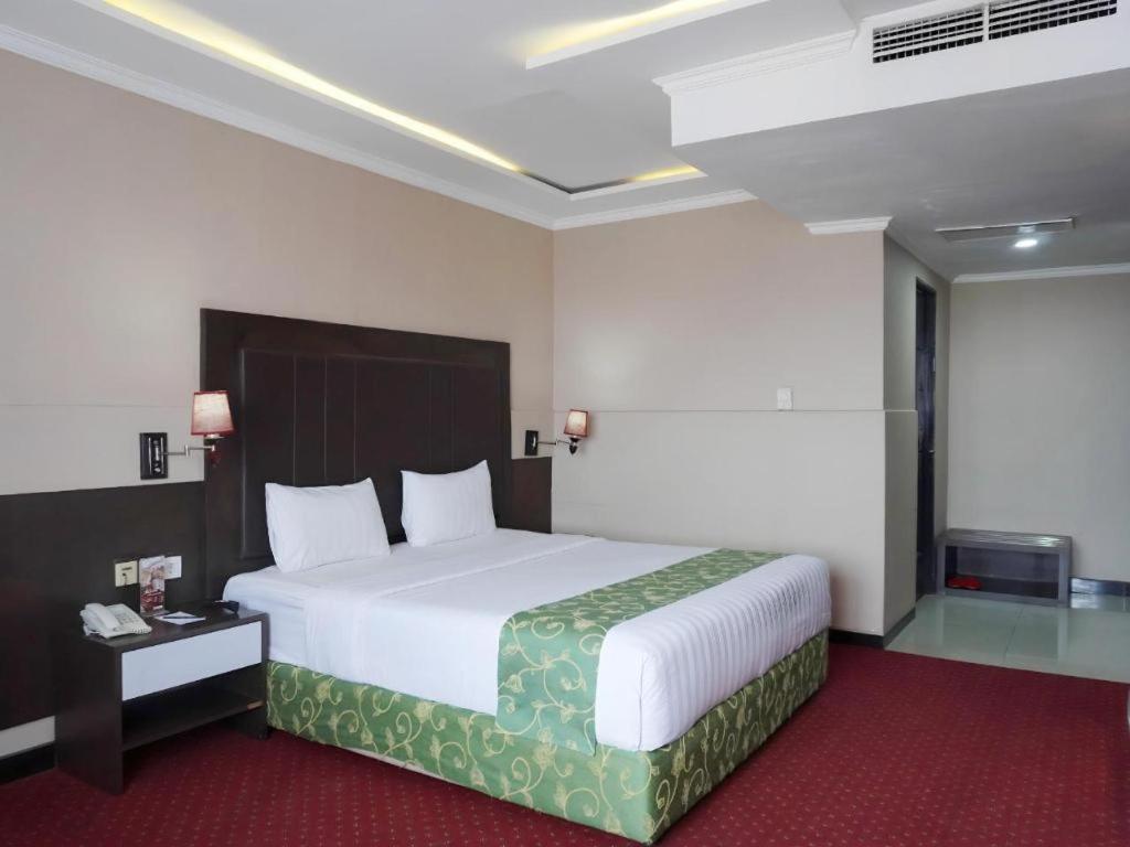Grand Antares Hotel Medan Exterior foto