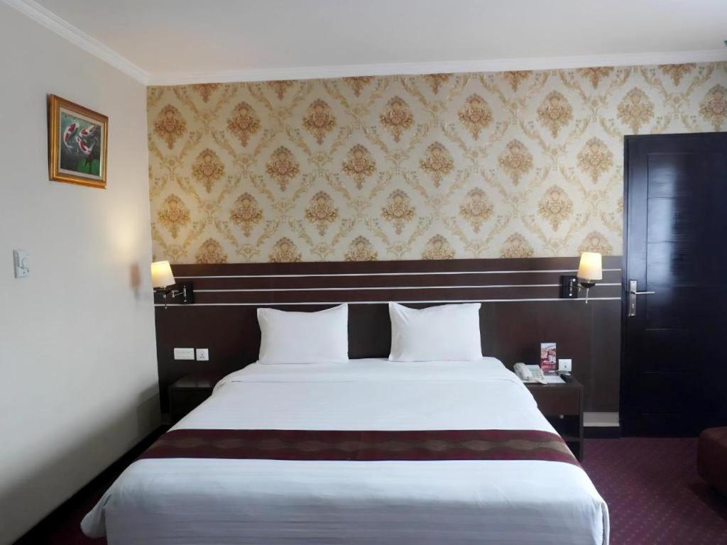 Grand Antares Hotel Medan Exterior foto